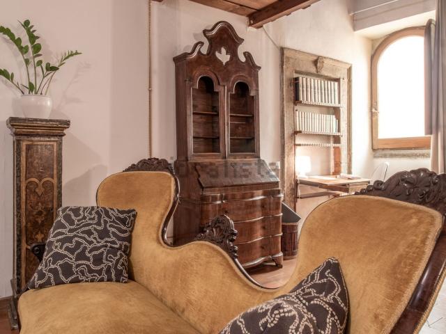 Appartamento in vendita di 105 m² in Via Benedetta