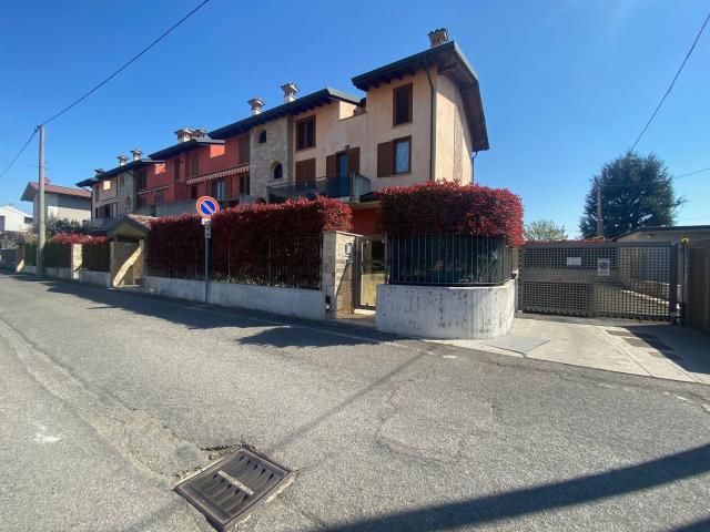 Appartamento in vendita di 105 m² in Via G. Casati