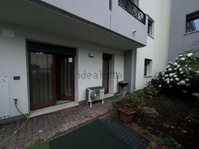 Appartamento in vendita di 105 m² in Via G. Rossa, 5
