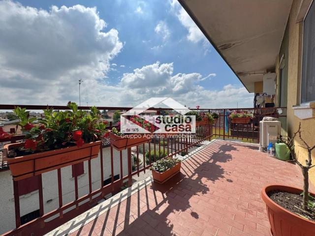Appartamento in vendita di 105 m² in Via Galileo Galilei