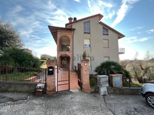 Appartamento in vendita di 105 m² in Via Garibaldi, 13
