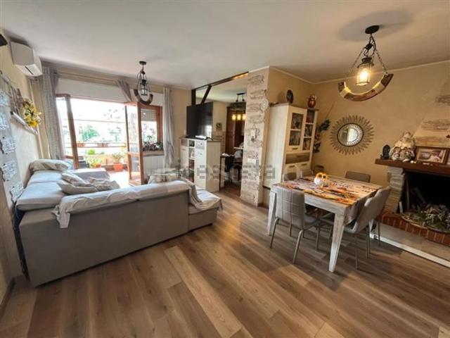 Appartamento in vendita di 105 m² in Via Gaspare Spontini