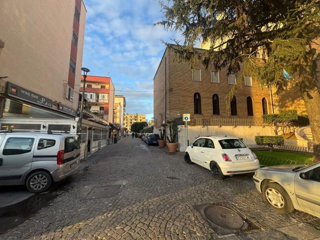 Appartamento in vendita di 105 m² in Via Giulio Cesare