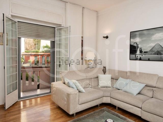 Appartamento in vendita di 105 m² in Via Giulio Uberti, 26