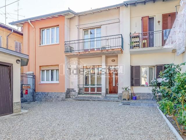 Appartamento in vendita di 105 m² in Via Giuseppe Giusti, 8