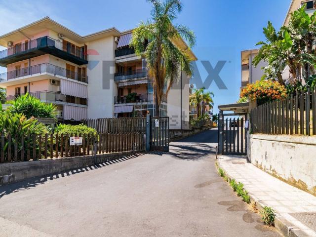 Appartamento in vendita di 105 m² in Via Giuseppe Leonardi, 11