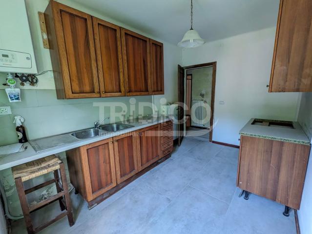 Appartamento in vendita di 105 m² in Via Giardini, 75