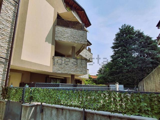Appartamento in vendita di 105 m² in Via Giosuè Carducci, 14