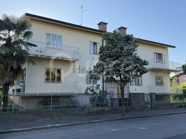 Appartamento in vendita di 105 m² in Via Giovanni Battista Tiepolo, 40