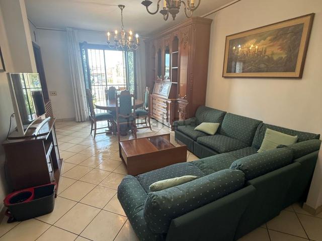 Appartamento in vendita di 105 m² in Via Giovanni Giolitti
