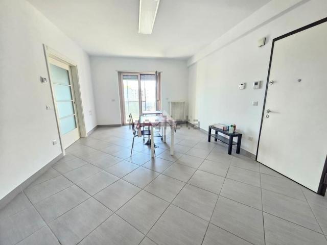 Appartamento in vendita di 105 m² in Via Grecia, 18