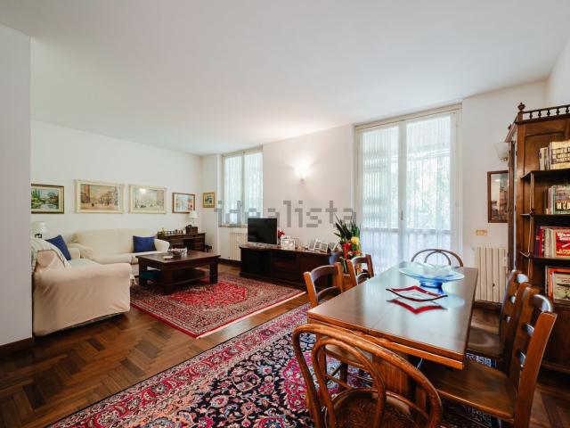 Appartamento in vendita di 105 m² in Via Guido Rossa