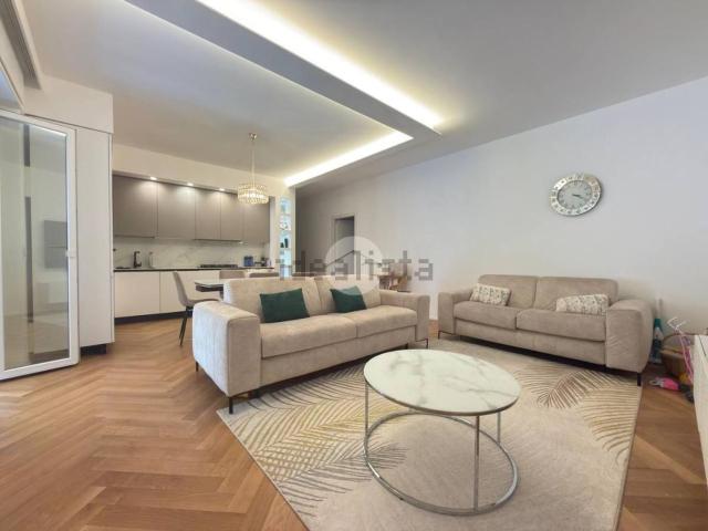 Appartamento in vendita di 105 m² in Via Donghi, 51
