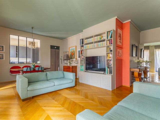 Appartamento in vendita di 105 m² in Via Dante Alighieri, 33