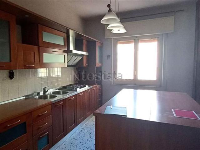 Appartamento in vendita di 105 m² in Via degli Stabilimenti