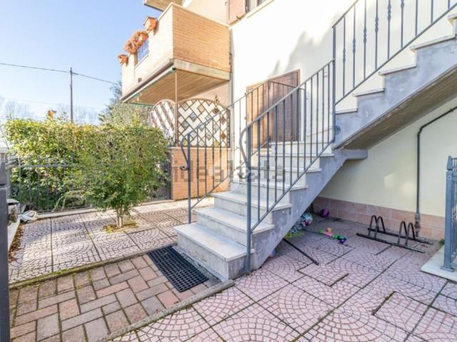 Appartamento in vendita di 105 m² in Via dei Cosmonauti, 55