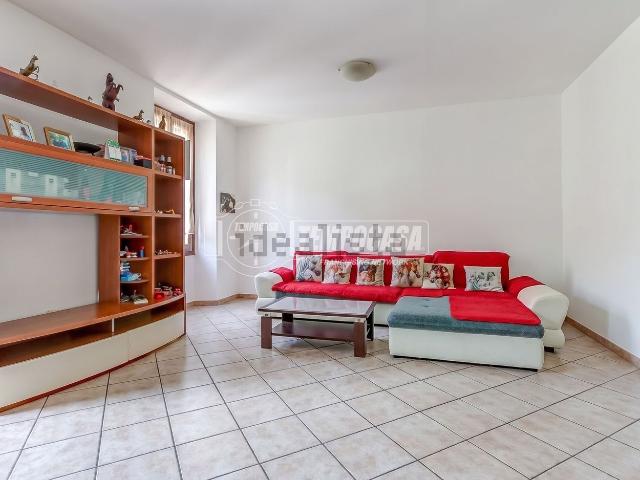 Appartamento in vendita di 105 m² in Via dei Fabi, 5