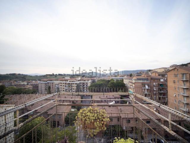 Appartamento in vendita di 105 m² in Via dei Filosofi, 41
