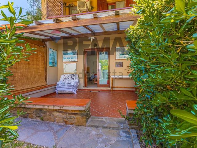 Appartamento in vendita di 105 m² in Via dei Ginepri, 6