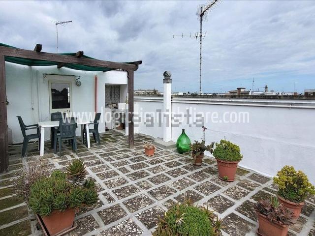 Appartamento in vendita di 105 m² in Via dei Partigiani