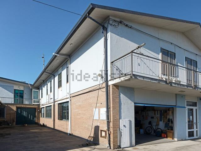 Appartamento in vendita di 105 m² in Via del Mare, 197