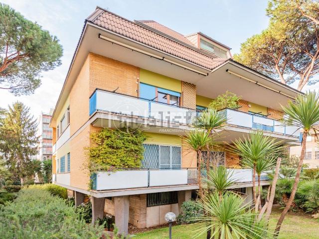 Appartamento in vendita di 105 m² in Via dell&apos Architettura, 8