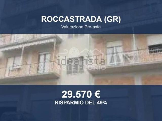 Appartamento in vendita di 105 m² in Via della Fonte, 46
