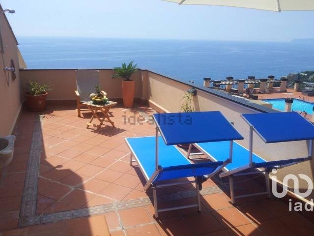 Appartamento in vendita di 105 m² in Via delle Ginestre