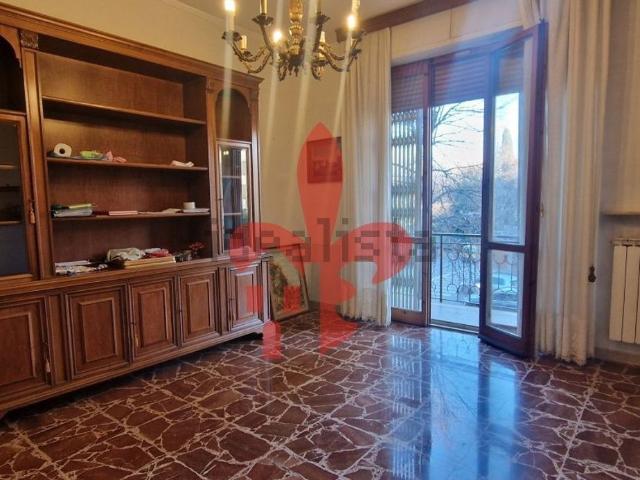 Appartamento in vendita di 105 m² in Via delle Nazioni Unite