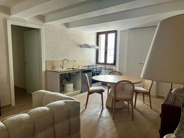 Appartamento in vendita di 105 m² in Via delle Torri, 20