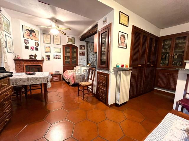 Appartamento in vendita di 105 m² in Via Divizia, 56