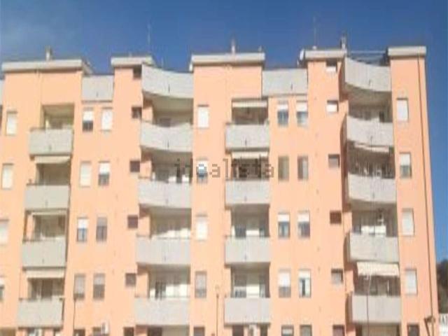 Appartamento in vendita di 105 m² in Via di Sotto, 3