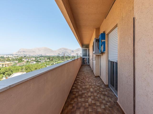 Appartamento in vendita di 105 m² in Via Dietro La Parrocchia, 58