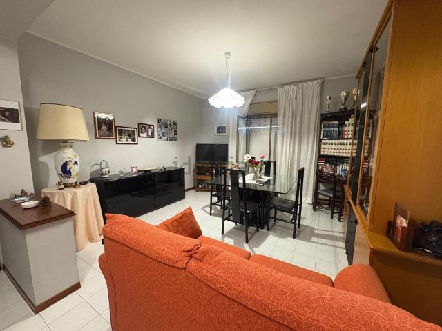 Appartamento in vendita di 105 m² in Via Duca di Furnari, 3
