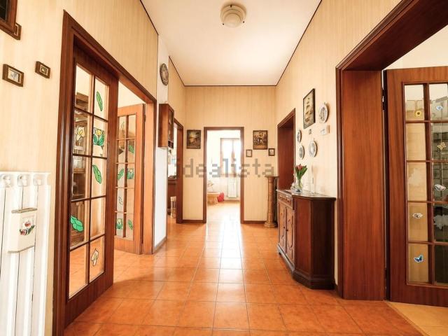 Appartamento in vendita di 105 m² in Via E. Cerboni, 6