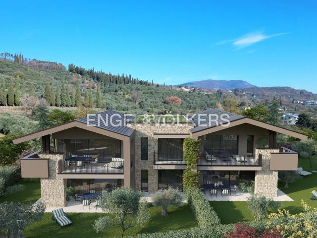 Appartamento in vendita di 105 m² in Via Emilio Salgara