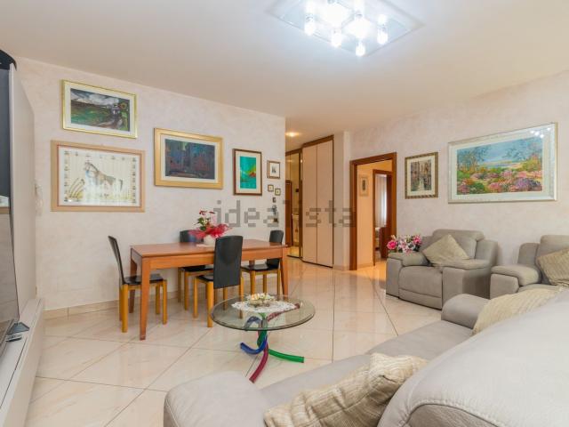 Appartamento in vendita di 105 m² in Via Enrico Caviglia