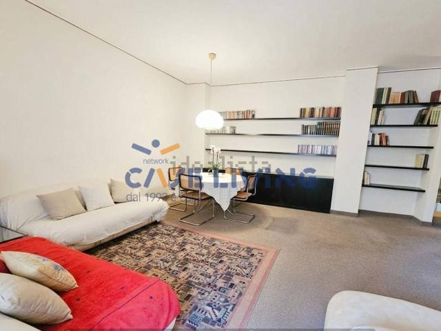 Appartamento in vendita di 105 m² in Via Eugenio Villoresi, 5