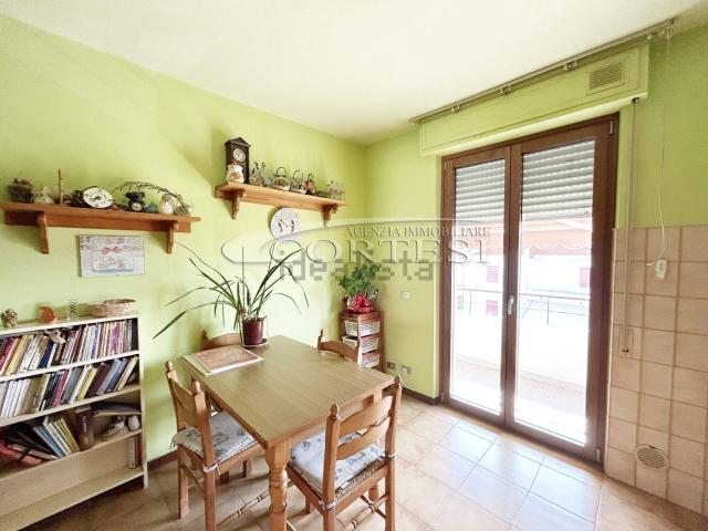 Appartamento in vendita di 105 m² in Via Europa, 3