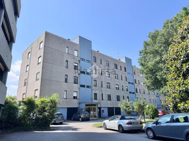 Appartamento in vendita di 105 m² in Via F. Turati, 25