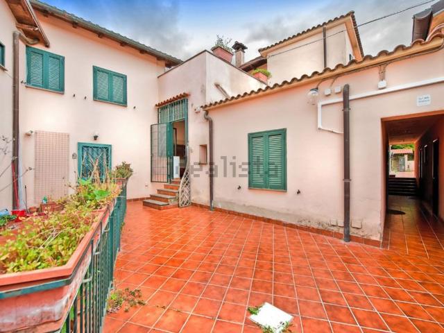Appartamento in vendita di 105 m² in Via Focicchia, 44