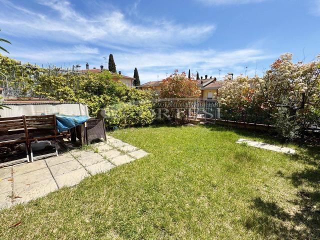 Appartamento in vendita di 105 m² in Via Fonte Santa