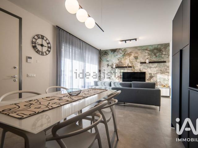 Appartamento in vendita di 105 m² in Via Forte Laghetto