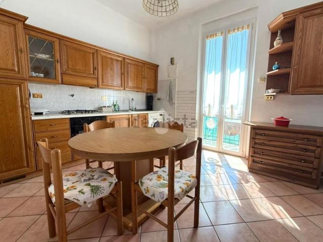 Appartamento in vendita di 105 m² in Via Faiti, 14