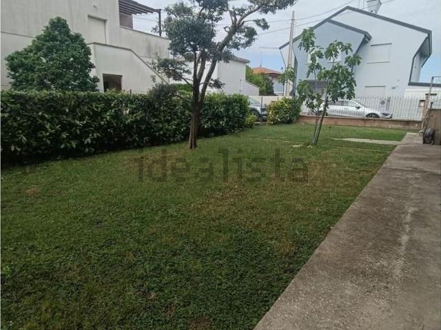 Appartamento in vendita di 105 m² in Via Faliero Ordelaffo, 12