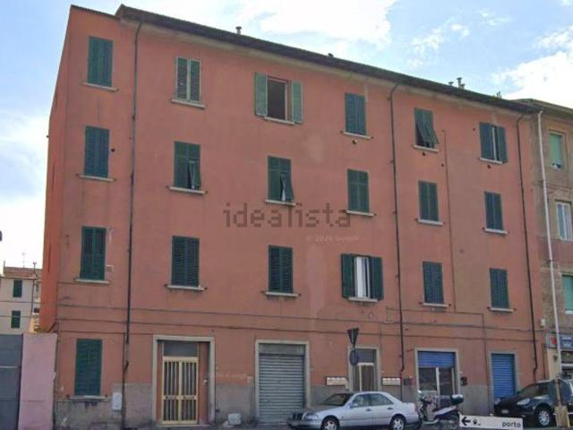 Appartamento in vendita di 105 m² in Via Felice Cavallotti, 28