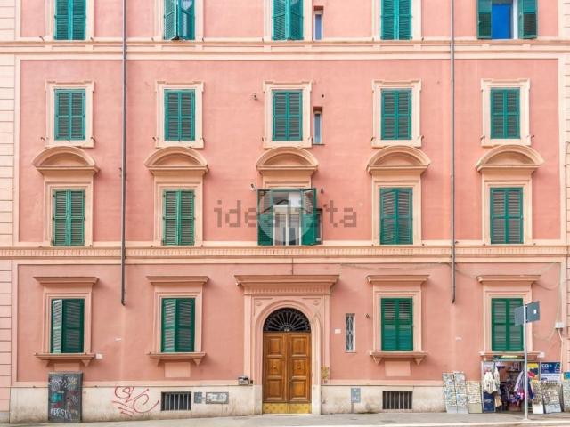 Appartamento in vendita di 105 m² in Via Filippo Turati