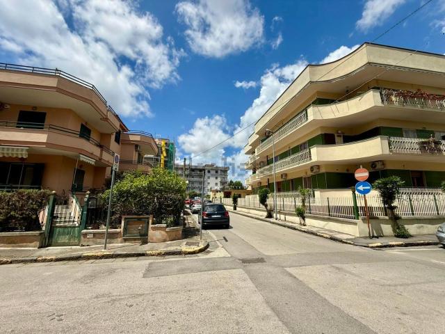 Appartamento in vendita di 105 m² in Via Filippo Turati
