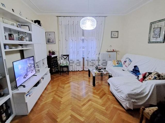 Appartamento in vendita di 105 m² in Via Fratelli Cairoli