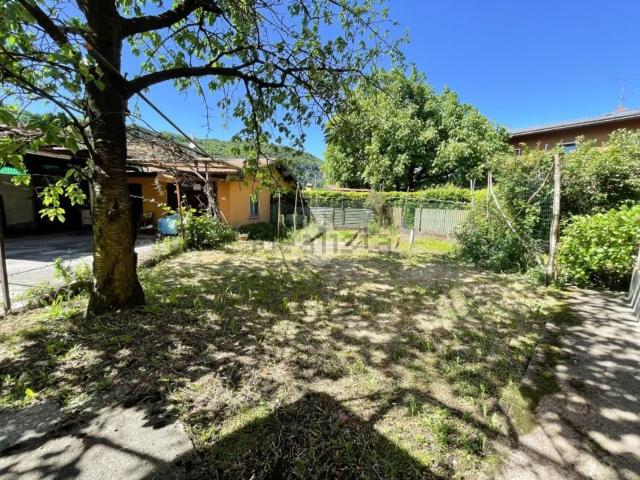 Appartamento in vendita di 105 m² in Via Fratelli Bertolla, 61